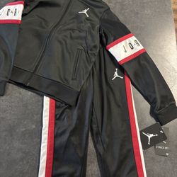 Kids Jordan Set (size:4)