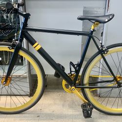 Solé Bicycle Bike Fixed Gear Fixie Design Large 54cm Frame Personal Transport Mobility City Commute Road Outdoors Hobby Handbar Brake Pedal Black Gold