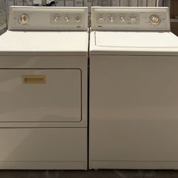 Washer & Dryer /  Lavadora & Secadora 