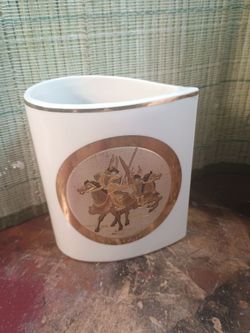 Mid 20th century Chokin white ceramic bud vase
