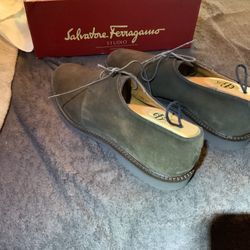 Men’s Ferragammo Dress Shoes Size 9 Used, In Great Condition