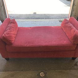 Couch Red