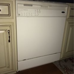 Whirlpool Dishwasher