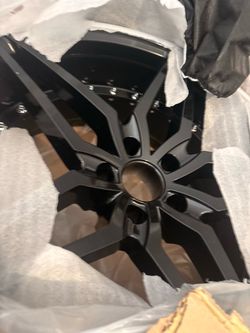 Gloss Black Multi-Spoke AC01 20x9 never been bolted still in original packaging Wheel Rim