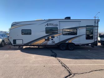 2020 Eclipse Attitude 25FS