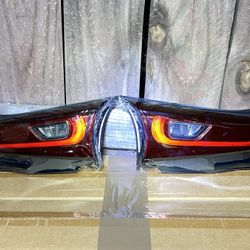 2022 to 2025 Mazda CX-5 Inner LED Tail Lights