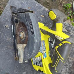 Ryobi 5.5 in circular saw with 1.5ah battery 

