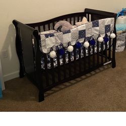 Baby/Toddler Crib 