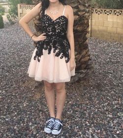 FOR SALE: Stunning Bee Darlin Party Dress – Size 5/6 – $70 