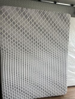 Queen Memory Foam Mattress