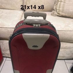 Medium Carry On Travel Luggage 
