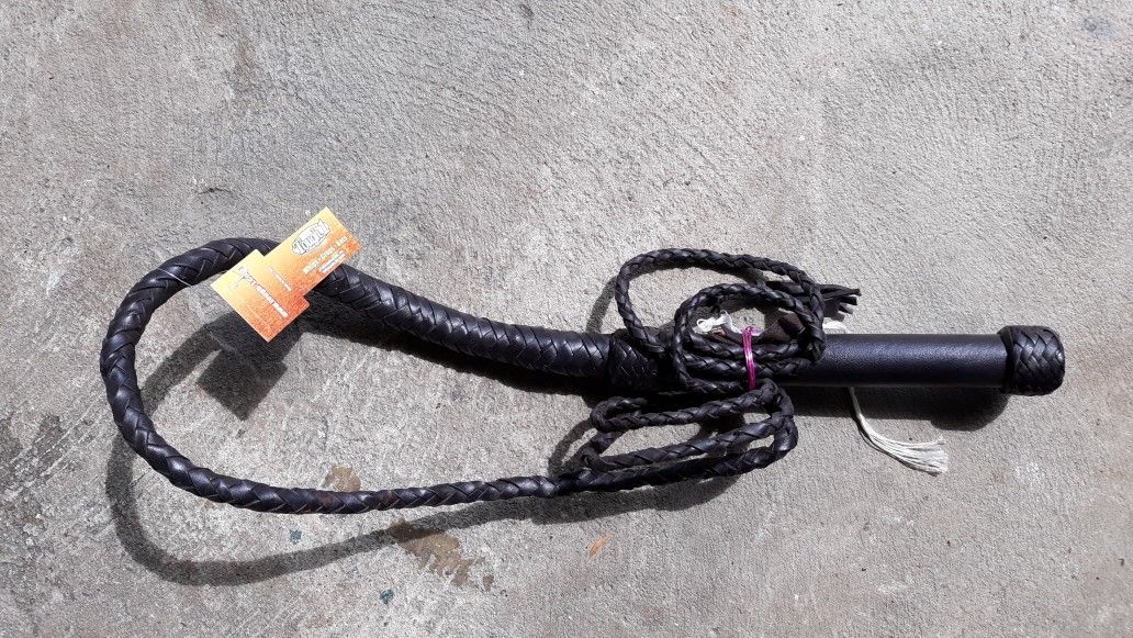 Tough 1 Leather Bull Whip 7ft long from end to end