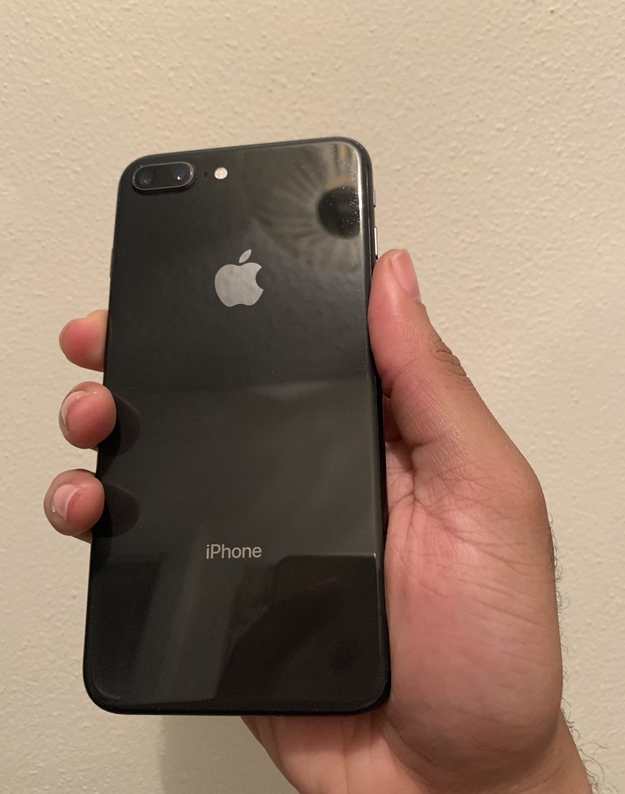 UNLOCKED IPHONE 8 PLUS / LOW PRICES