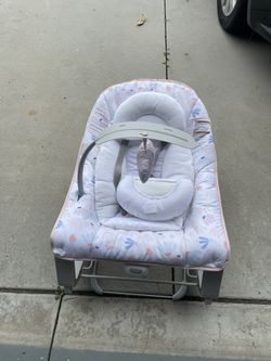 Baby bouncer Soothing Vibration