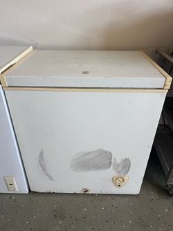 SMALL FREEZER