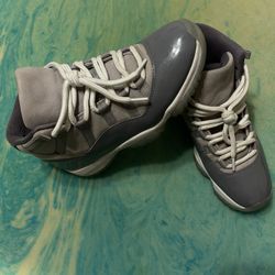 Jordan 11 Cool Grey’s - SIZE 7.5 