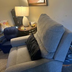 Recliner New