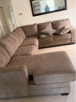 Sectional Sofa