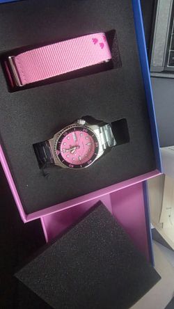 Saiko pink panther limited editon watch