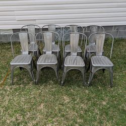 Eight metal chairs. All in excellent condition. Selling all together will not separate. Dimensions are in pictures. Thanks for looking. Check out my o