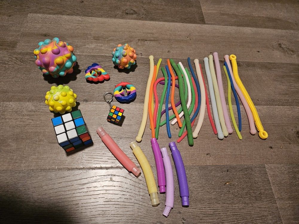 Needoh, Fidgets, Monkey Noodles