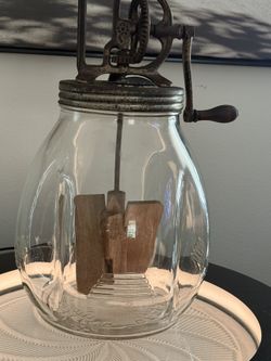 Butter churn