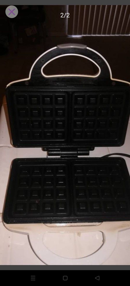 Sunbeam Waffle Iron