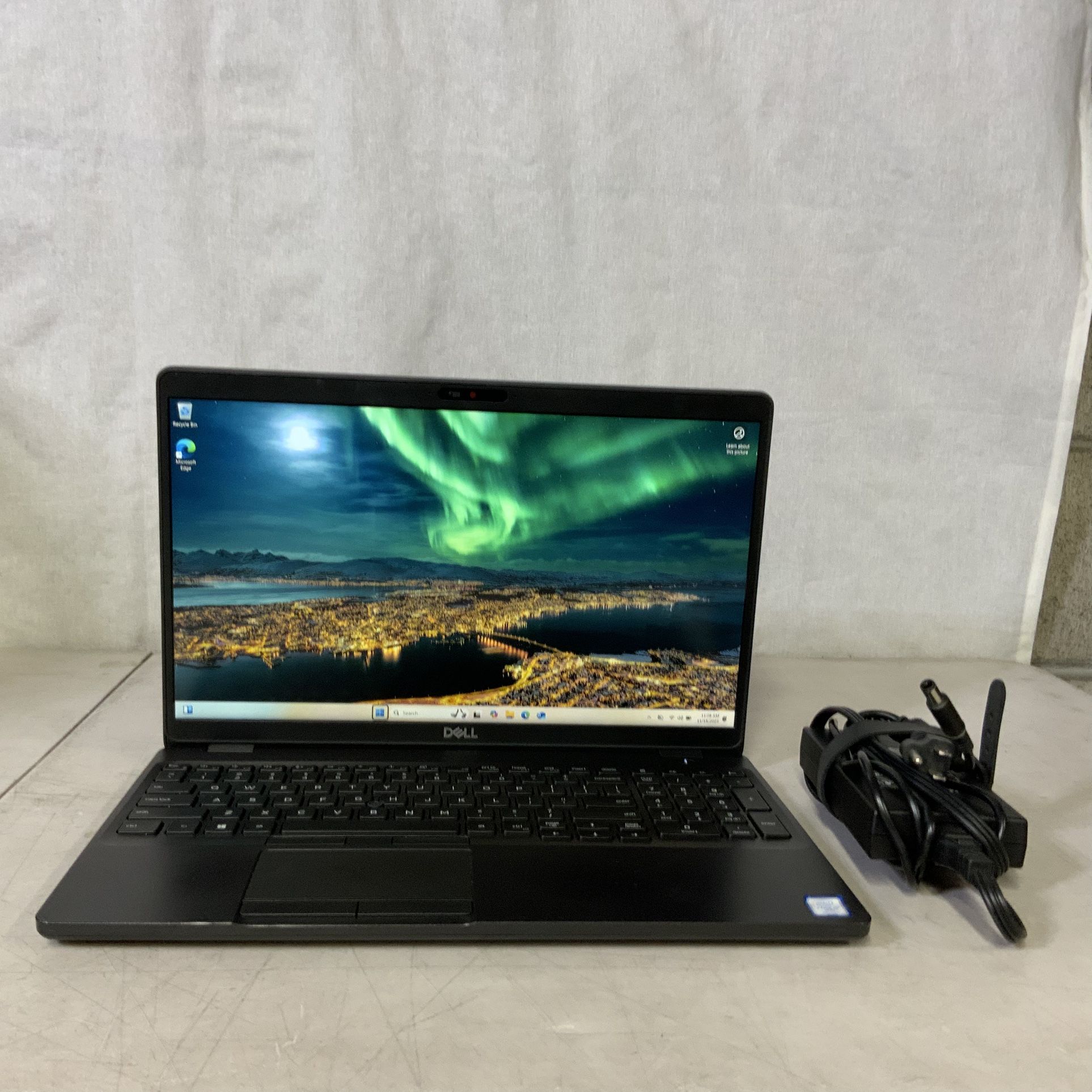 Dell Precision 3540 i5-8365U 1.60GHz - 16GB RAM DDR4 - 256GB SSD - Bluetooth