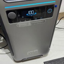 Anker SOLIX F3800 Powerstation