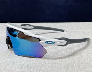 oakley sport shades