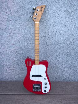 LOOG Mini Electric Guitar 3-String Kids Built-in Amp & Speaker by Fender