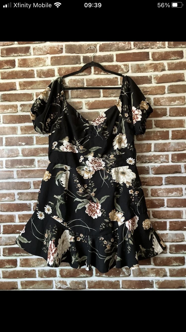 City Chic Black Floral Aria Dress M/18