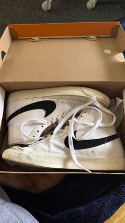 Nike Blazer Mids