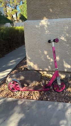 Razor scooter - pink