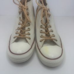 Converse All Stars High Top Sneakers Size 9