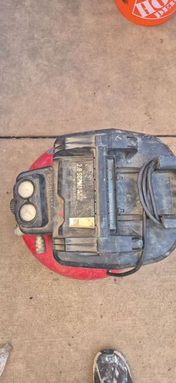 Air compressor