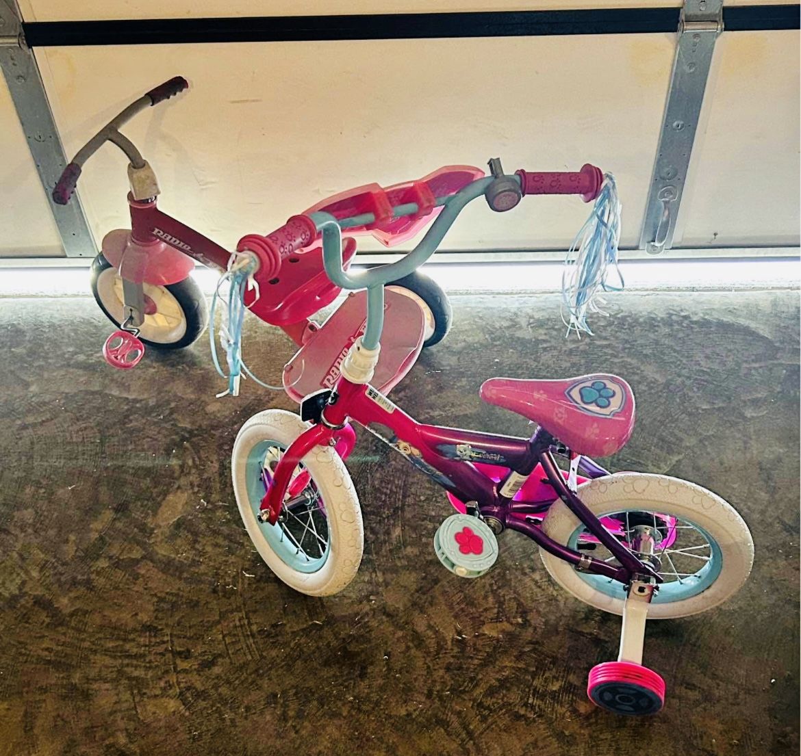 Bike 12” with training wheels