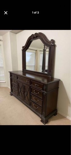 King Bedroom Set