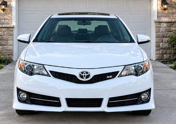 ••••2014 Toyota Camry SE ••