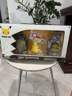 Pokemon Celebrations Pikachu VMax Premium Figure Collection