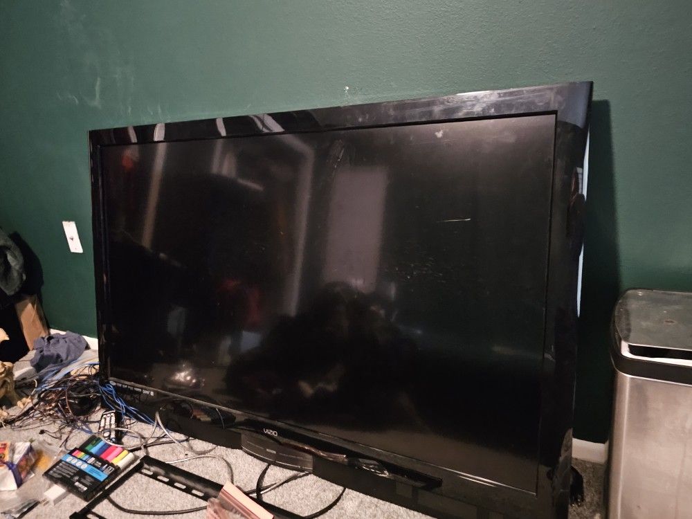 Like New 52"x33.5" Television