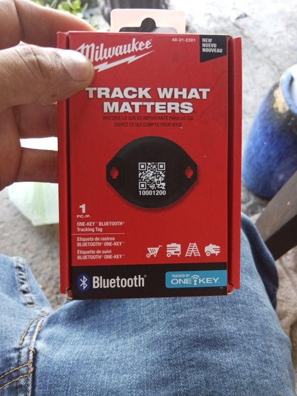 Milwaukee Tracking Tag