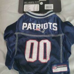 DOG NFL TEAM PET JERESY NEW ENGLAND  PATRIOTS SMALL