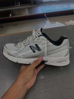 New Balance 720
