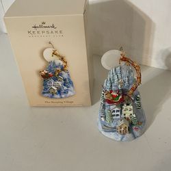 Pretty Holiday Ornament