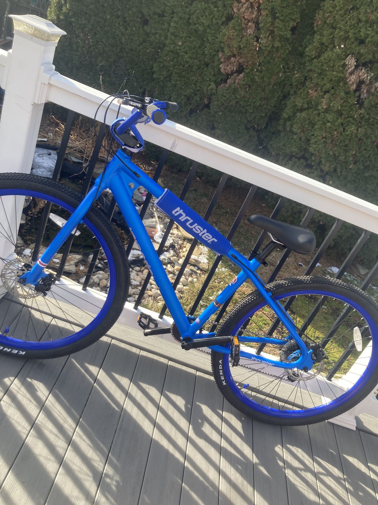 Thruster Bike
