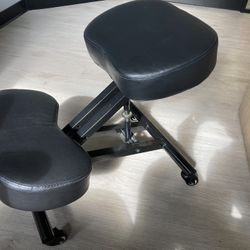 Kneeling Chair