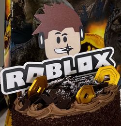 RARE Roblox Gamer Cake Topper with Robux Coins