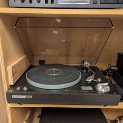 Kenwood KD-2000 Turntable