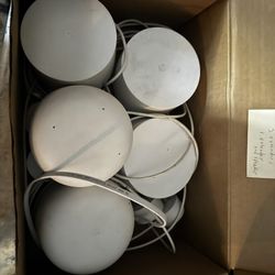 Google H2D WiFi Mesh With Router, 3 Extenders And 1 Extender/Speaker